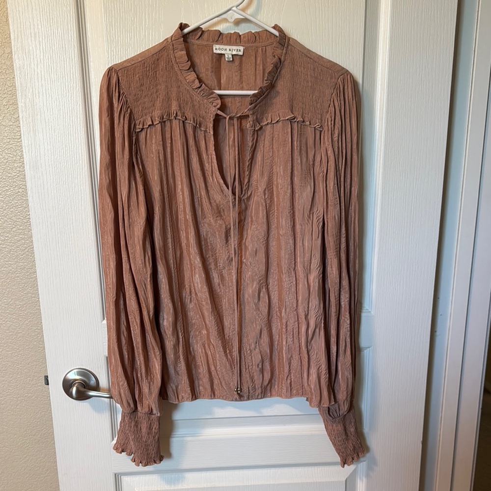 Moon River champagne color Pleated Long Sleeve Blouse with Mandarin Collar